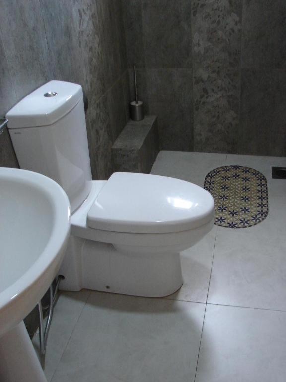 Ocean Breeze Apartment Colombo Phòng bức ảnh