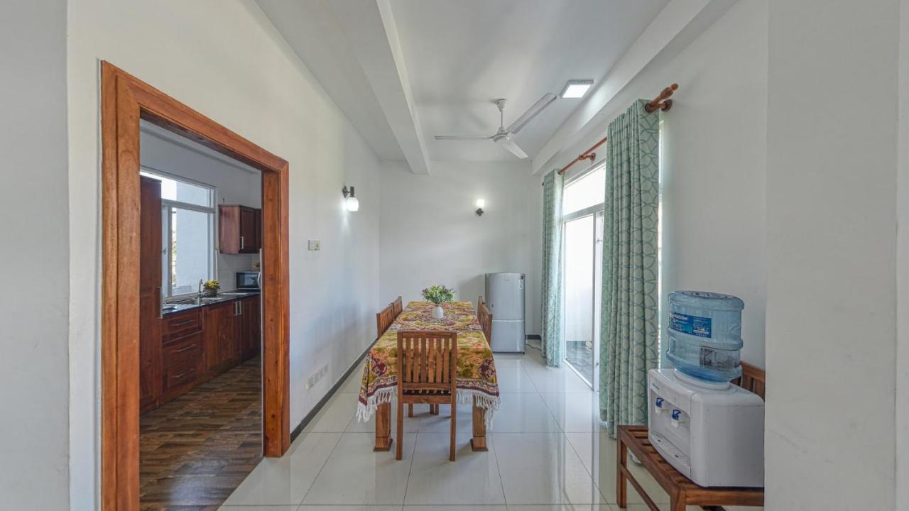 Ocean Breeze Apartment Colombo Ngoại thất bức ảnh
