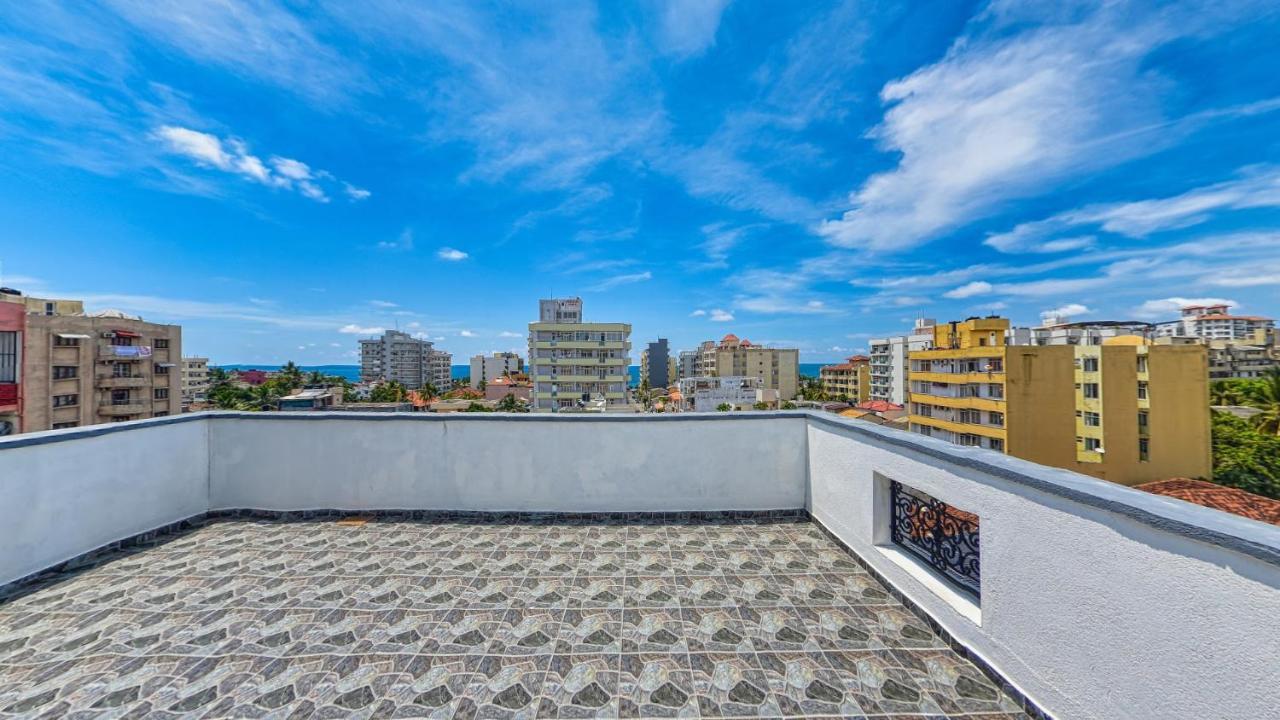 Ocean Breeze Apartment Colombo Ngoại thất bức ảnh