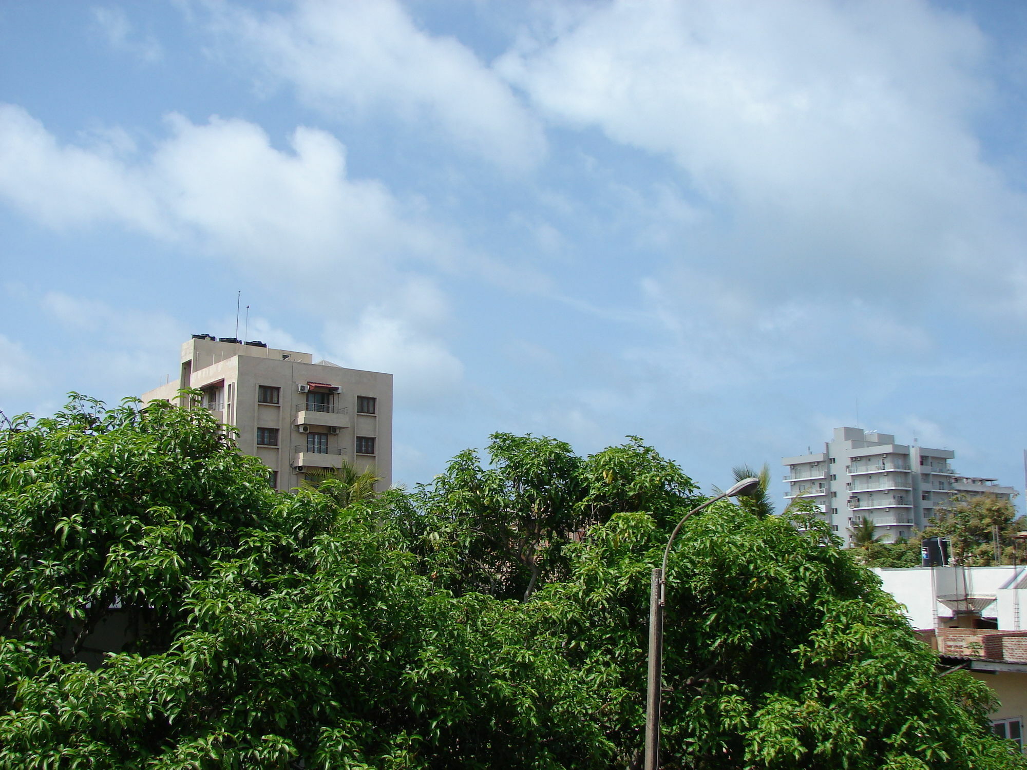 Ocean Breeze Apartment Colombo Ngoại thất bức ảnh